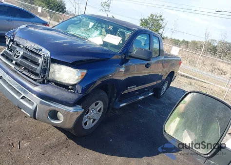 2011 Toyota Tundra Grade 5.7L V8 from USA, damaged, VIN 5TFUW5F17BX208271